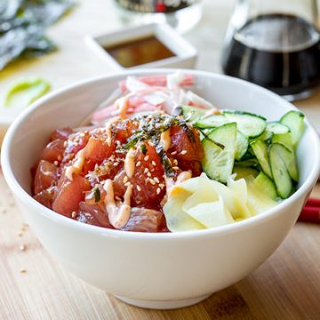 Ahi Poke Bowl | thecozyapron.com