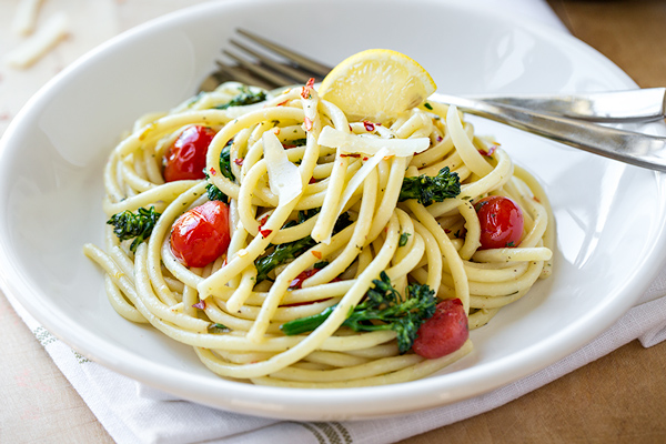 Sunshine Bucatini with Grape Tomatoes and Broccolini, Simply and Deliciously Bursting with Spring