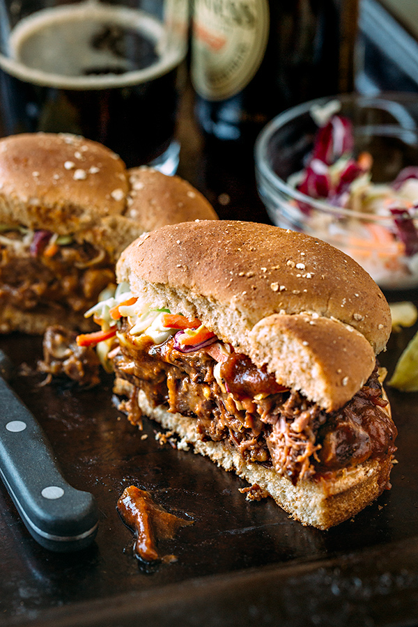 Short Rib Sandwich | thecozyapron.com
