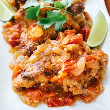 Skillet Chicken with Rustic Tomato Sauce | thecozyapron.com