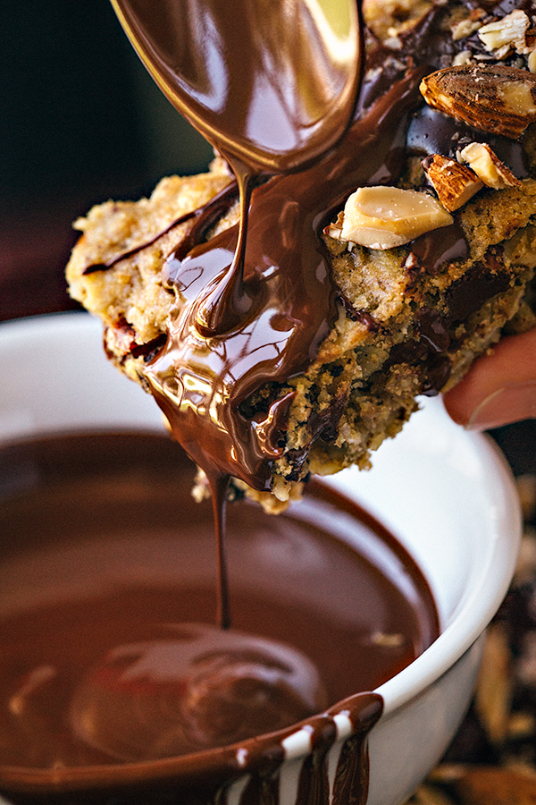 Drizzling Chocolate over Trail Mix Cookie Bars | thecozyapron.com