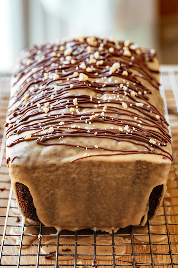 Chocolate Chip Banana Bread | thecozyapron.com
