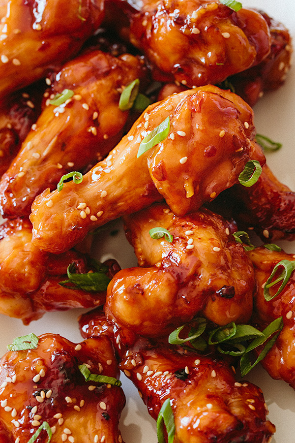 Spicy Orange Chicken Wings | thecozyapron.com