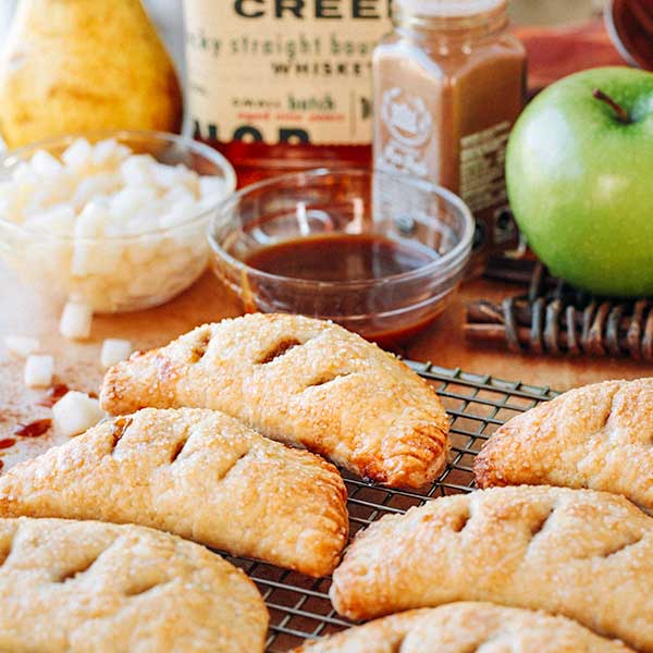 Apple and Pear Hand Pies | thecozyapron.com
