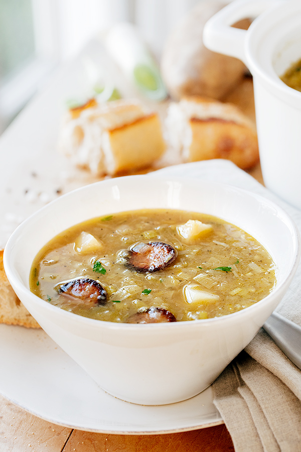 Potato Leek Soup | thecozyapron.com