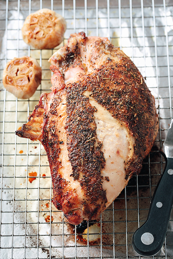 Baked Turkey Breast with Roasted Garlic | thecozyapron.com