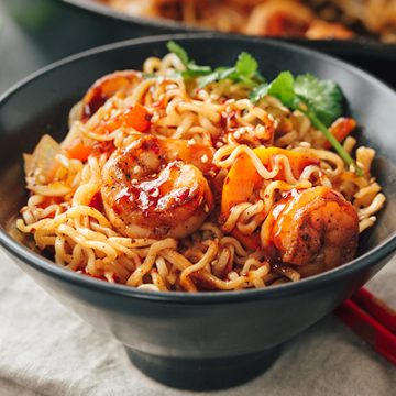 Shrimp Fajita Stir Fry | thecozyapron.com