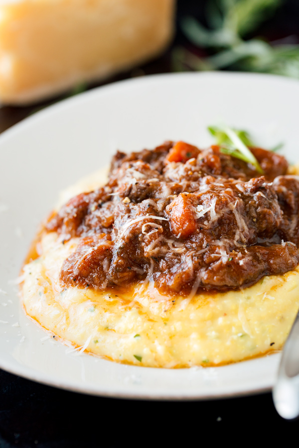 Braised Oxtail | thecozyapron.com