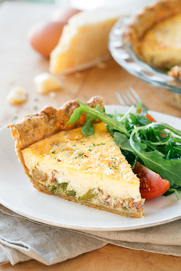 Asparagus Quiche with Salad | thecozyapron.com
