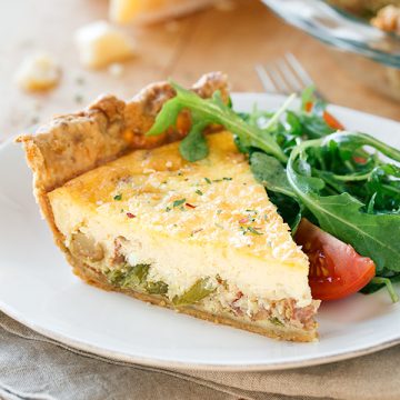 Asparagus Quiche with Salad | thecozyapron.com