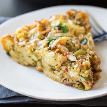 Breakfast Casserole | thecozyapron.com