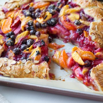 Summer Fruit Galette | thecozyapron.com