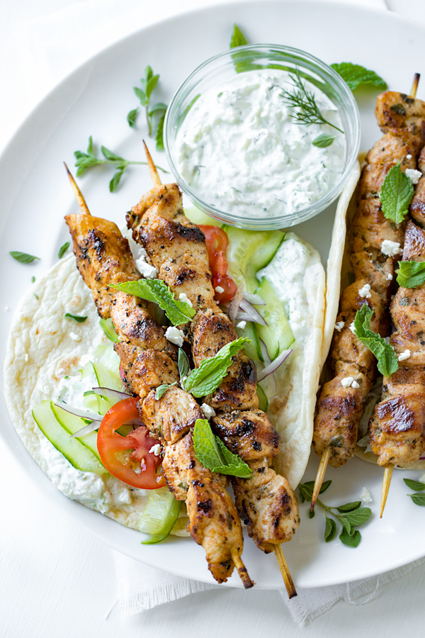 Chicken Kebab Wraps with Easy Tzatziki Sauce | thecozyapron.com