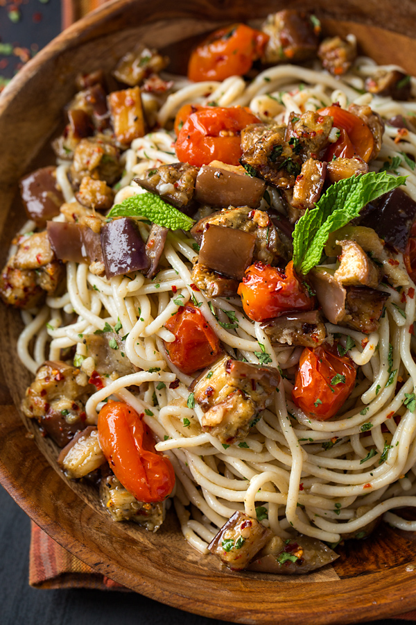 Gluten-Free Pasta Salad Mediterranean Style | thecozyapron.com