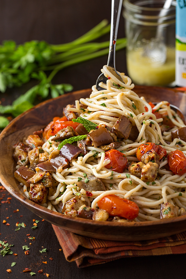 Gluten-Free Pasta Salad Mediterranean Style | thecozyapron.com