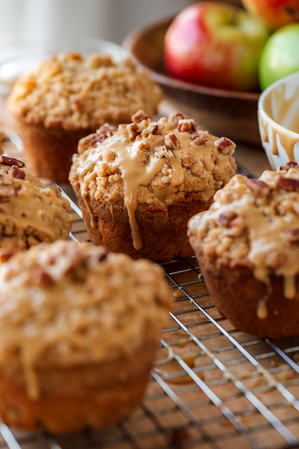 Apple Muffins | thecozyapron.com