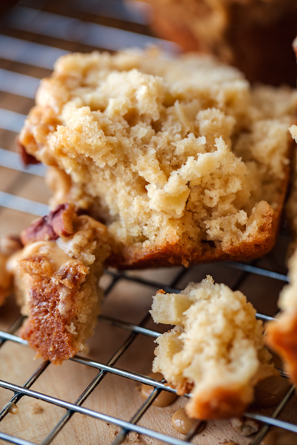 Tender Inside Crumb of an Apple Muffin | thecozyapron.com