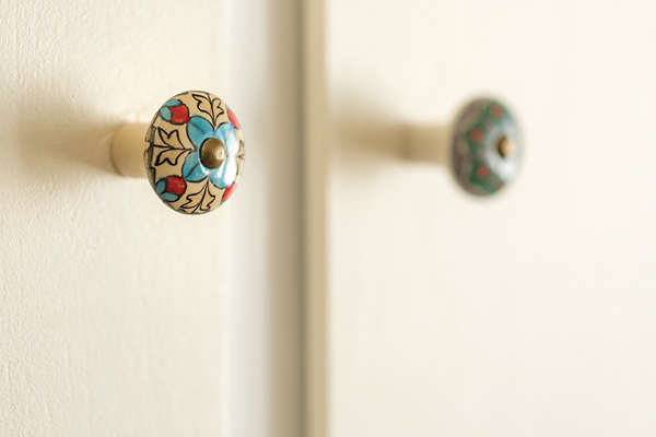 Cupboard Knobs | thecozyapron.com