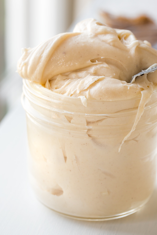 Spiced Cream Cheese Frosting for Orange Cinnamon Rolls | thecozyapron.com