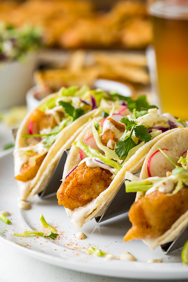 Baja Fish Tacos | thecozyapron.com