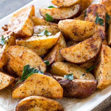 Roasted Potatoes Recipe | thecozyapron.com