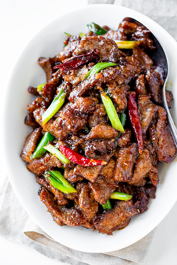 Mongolian Beef | thecozyapron.com