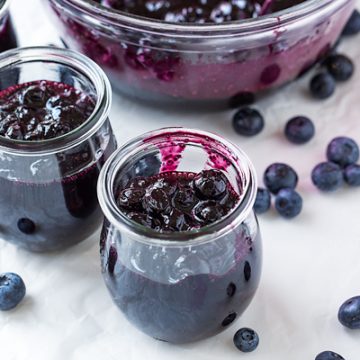 Blueberry Compote | thecozyapron.com