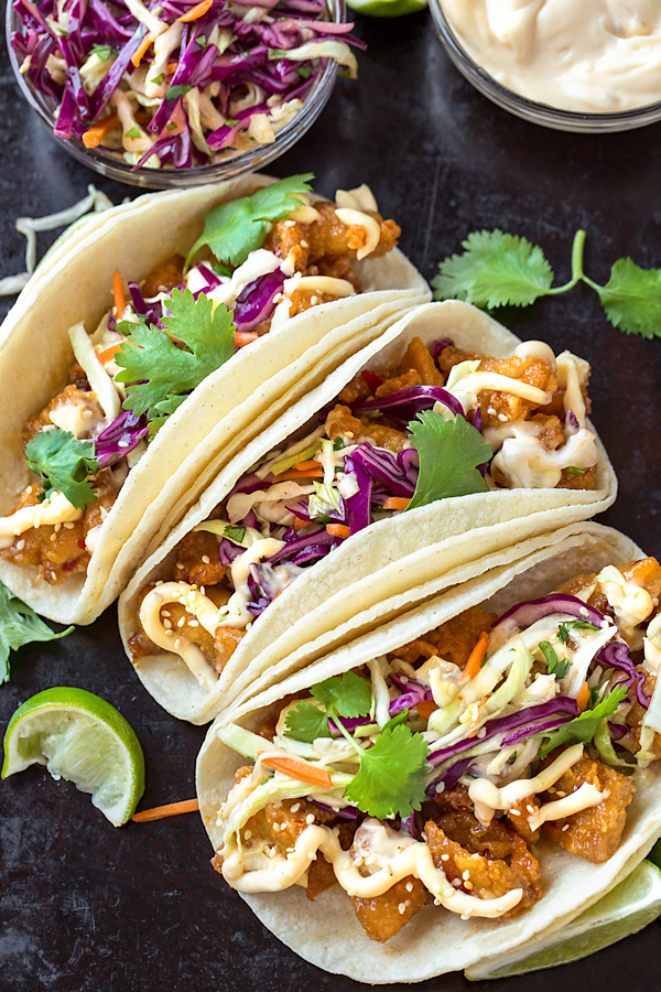 General Tsos Chicken Tacos | thecozyapron.com