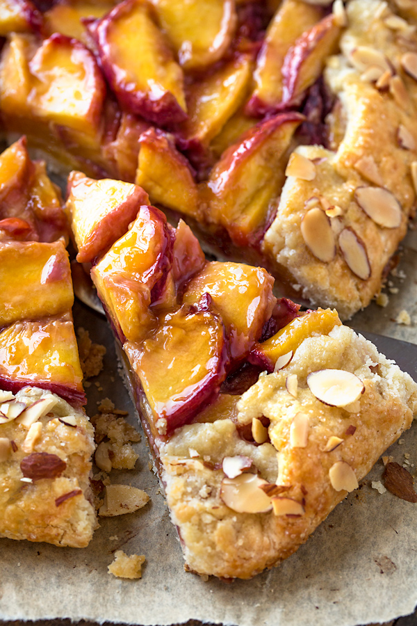 Slice of Peach Galette | thecozyapron.com