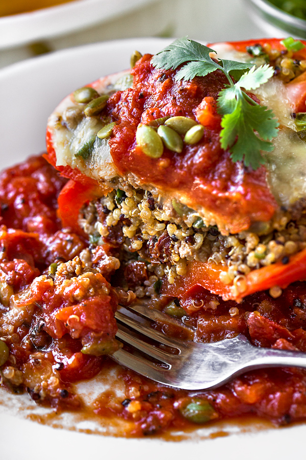 Stuffed Peppers | thecozyapron.com