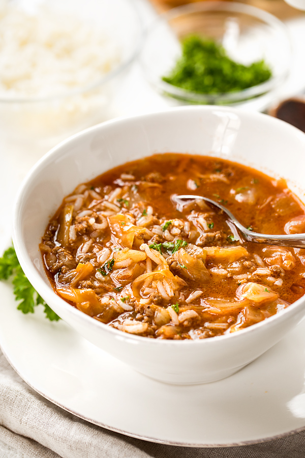 A bowl of Cabbage Roll Soup | thecozyapron.com
