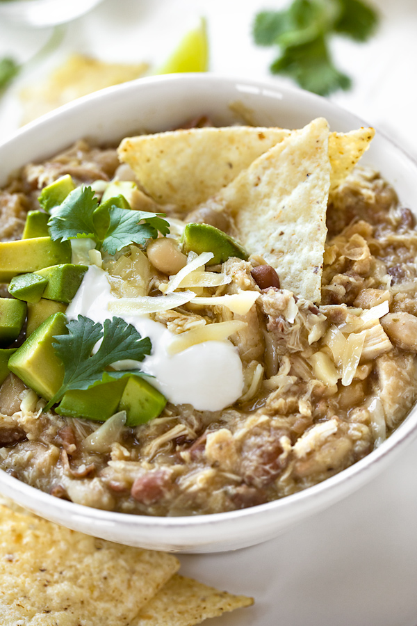 White Chicken Chili | thecozyapron.com