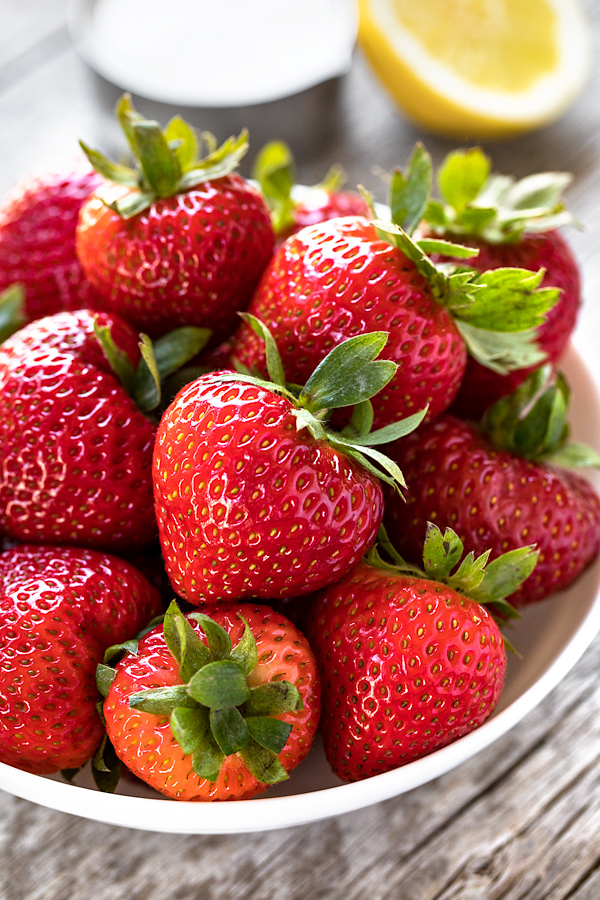 Fresh Strawberries For Strawberry Jam | thecozyapron.com