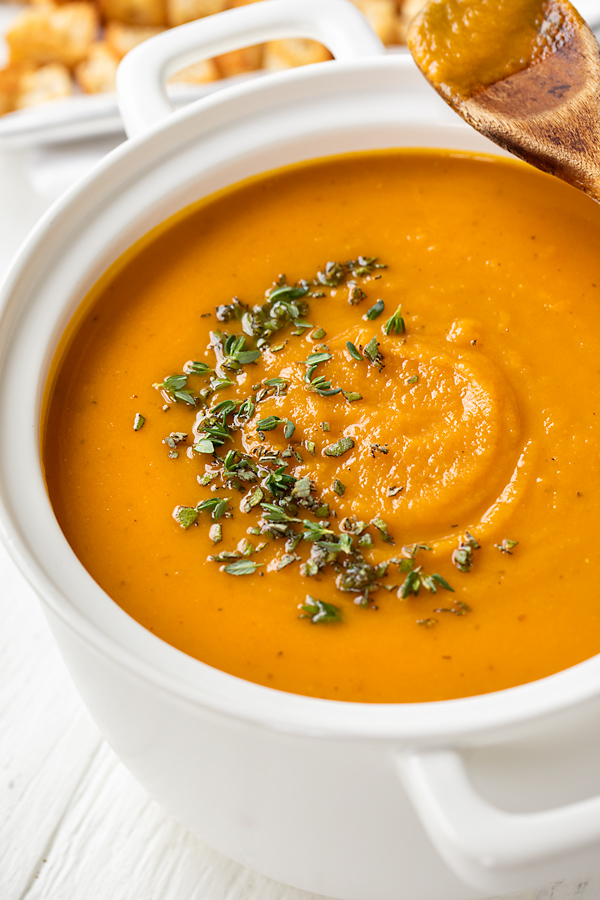 Pumpkin Soup with Buttery Sage Croutons | thecozyapron.com