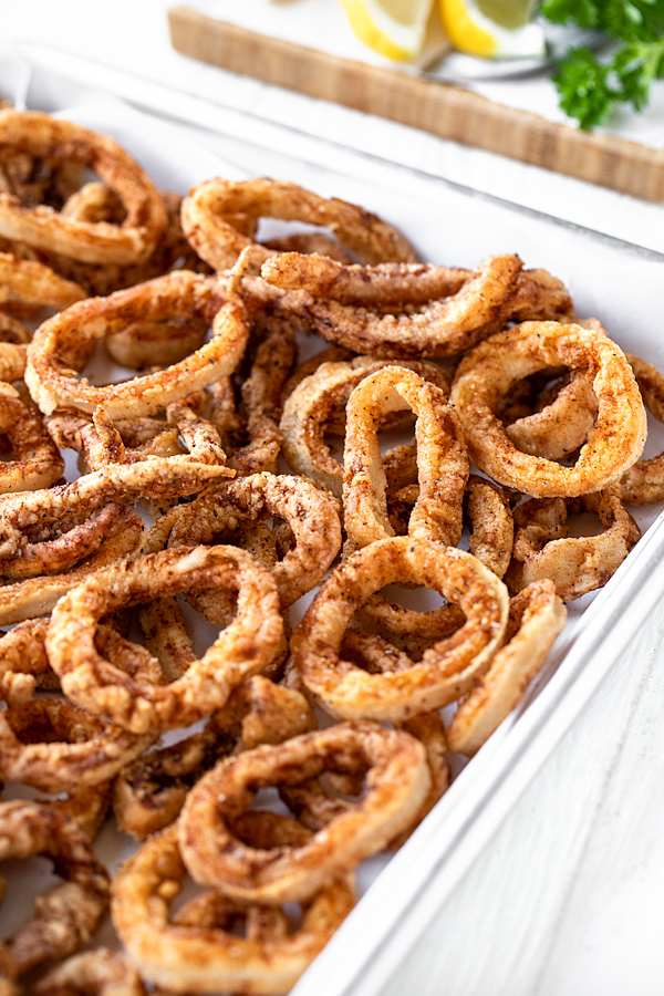 Fried Calamari | thecozyapron.com
