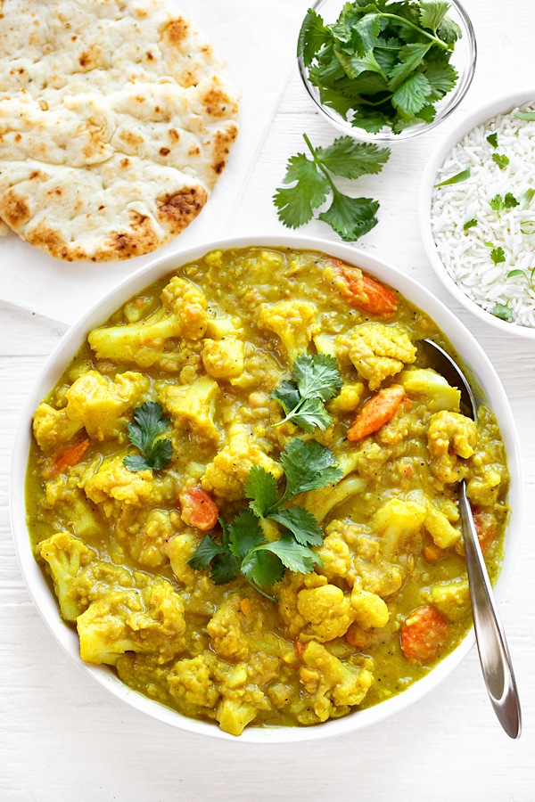 Cauliflower Curry | thecozyapron.com