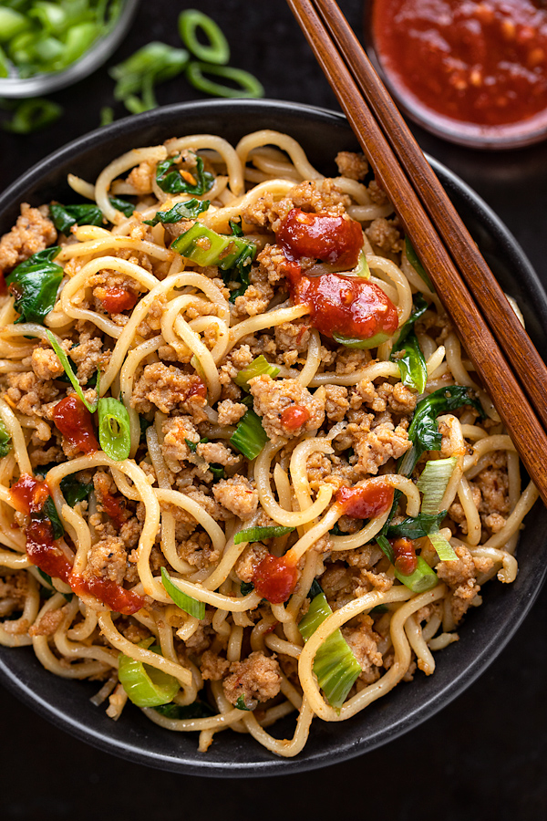Spicy Pork with Noodles | thecozyapron.com