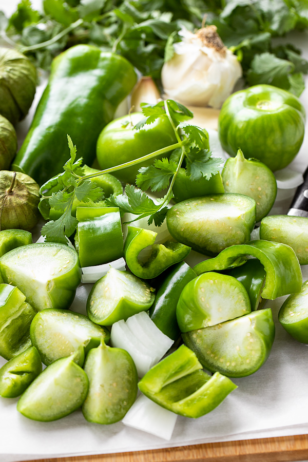 Ingredients for Chili Verde | thecozyapron.com