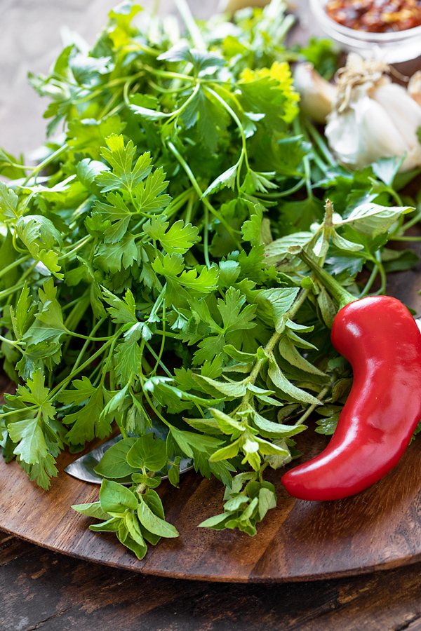 Chimichurri Sauce Ingredients | thecozyapron.com