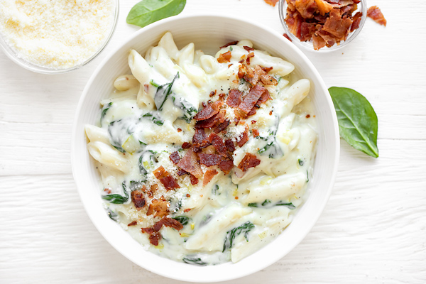 Penne Pasta with Spinach Cream Sauce