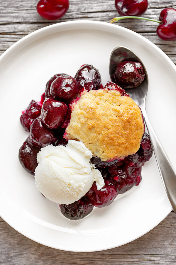 Cherry Cobbler with Ice Cream | thecozyapron.com