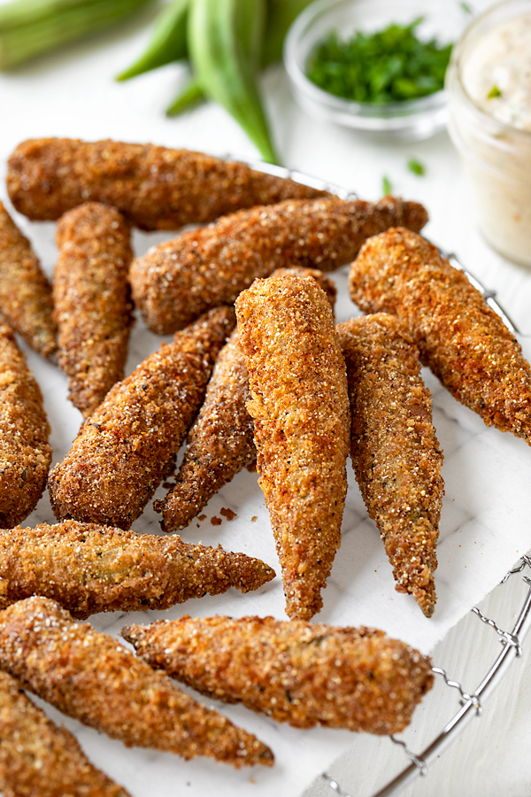 Freshly Fried Okra | thecozyapron.com