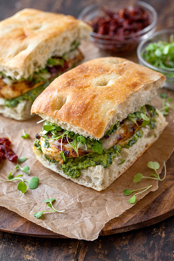 Grilled Chicken Sandwich with Pesto | thecozyapron.com