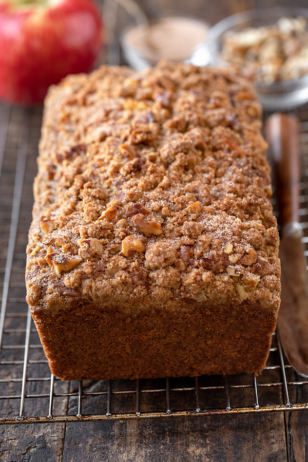 Apple Bread with Cinnamon Sugar Streusel on Wire Rack | thecozyapron.com