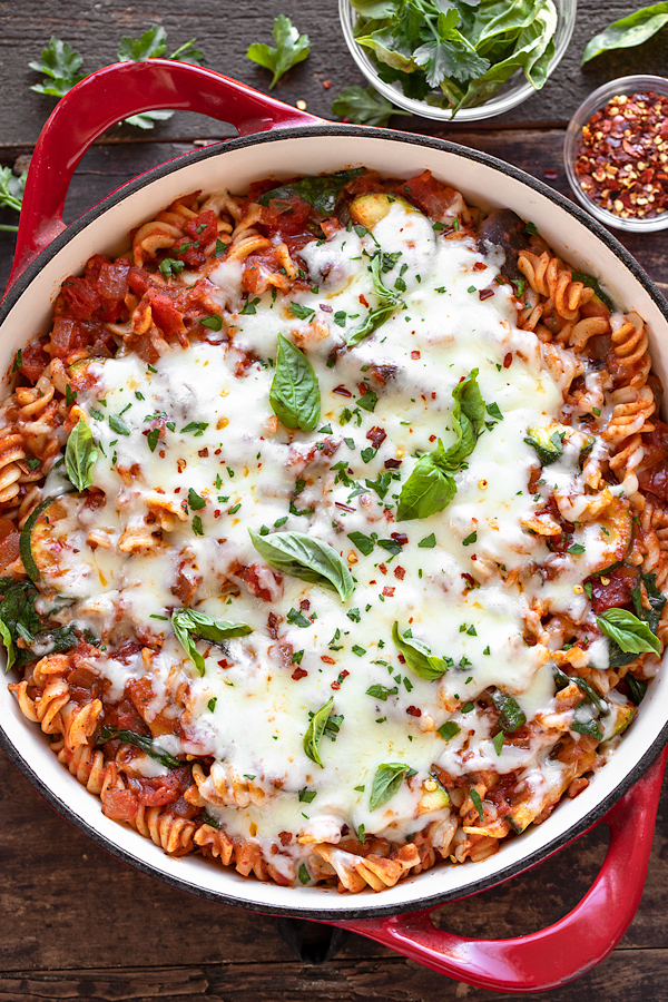 Vegetable Pasta with Mozzarella | thecozyapron.com