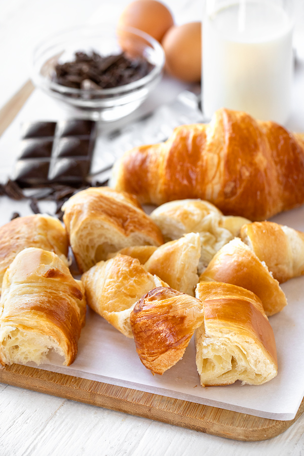Ingredients for Croissant Bread Pudding | thecozyapron.com