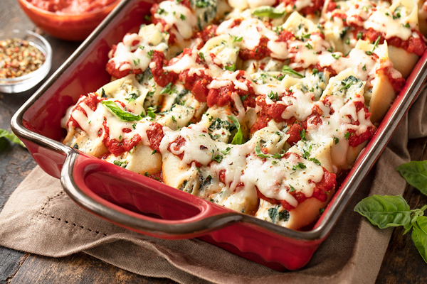 Ricotta Stuffed Shells with Spinach and Artichoke