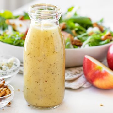 Apple Cider Vinaigrette | thecozyapron.com