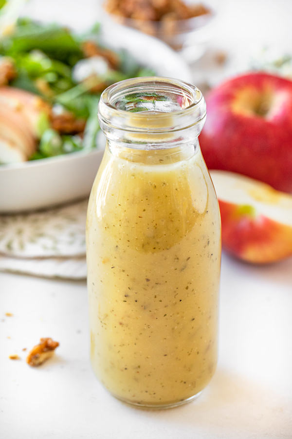 Bottle of Apple Cider Vinaigrette | thecozyapron.com