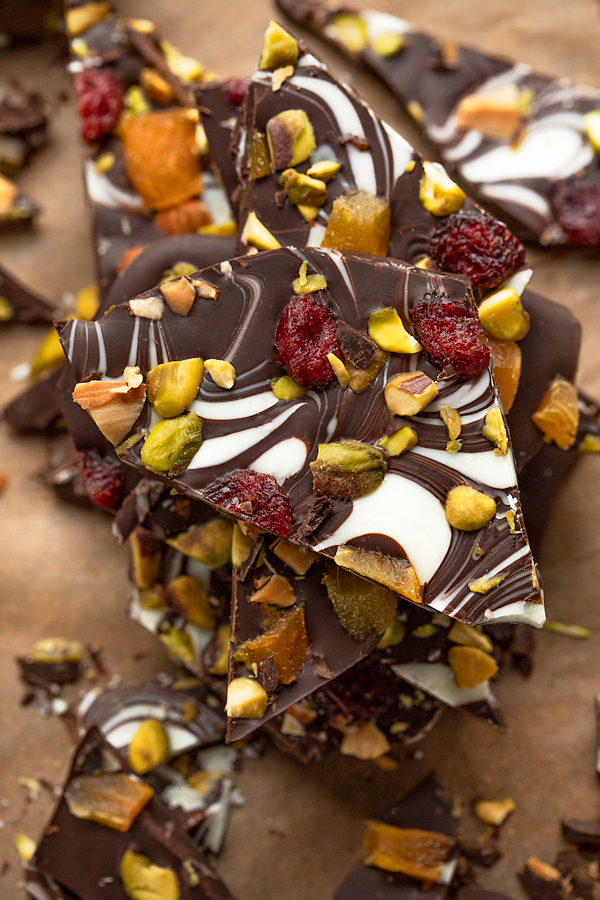 Chocolate Bark | thecozyapron.com